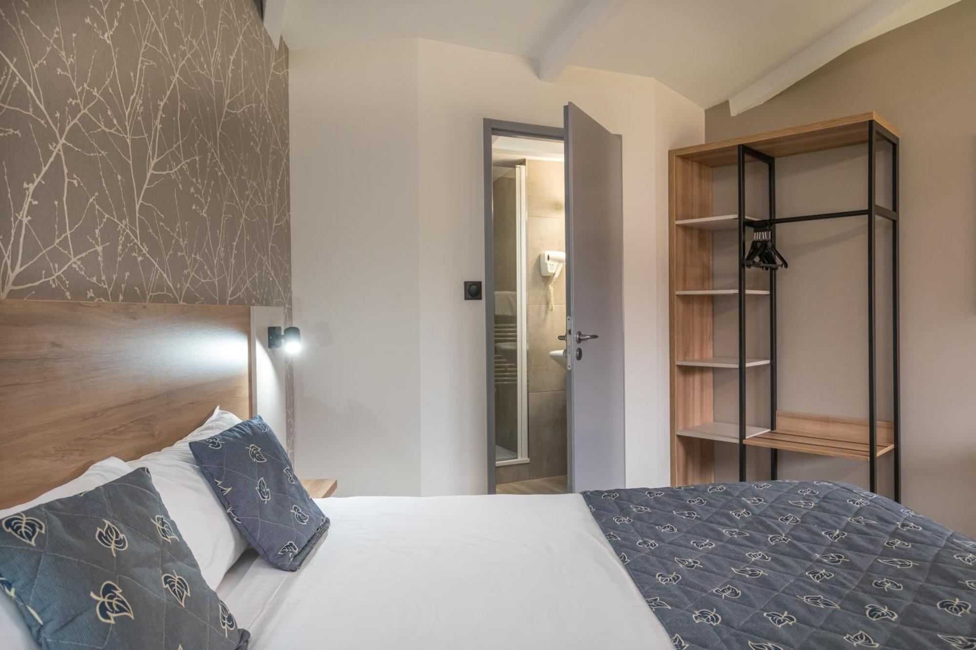 Charme Hotel, Montbeliard Sud Buitenkant foto